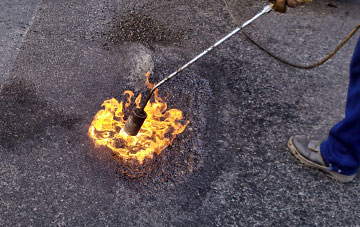 Pontrobert flat roofing repairs